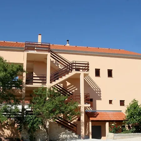 Toni Privlacka 32 Apartman *