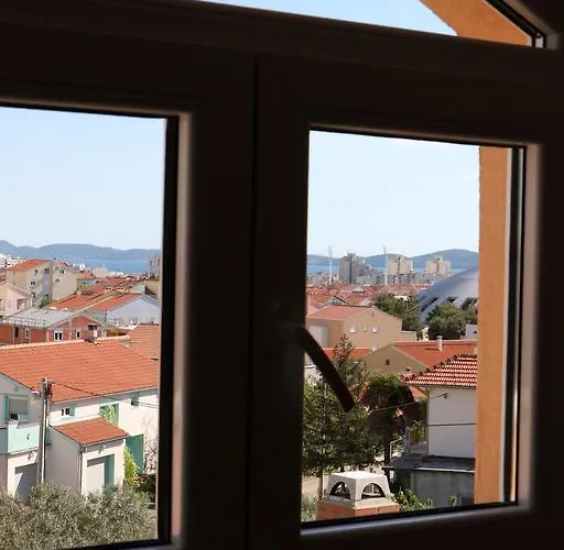Apartment Toni Privlacka 32 *
