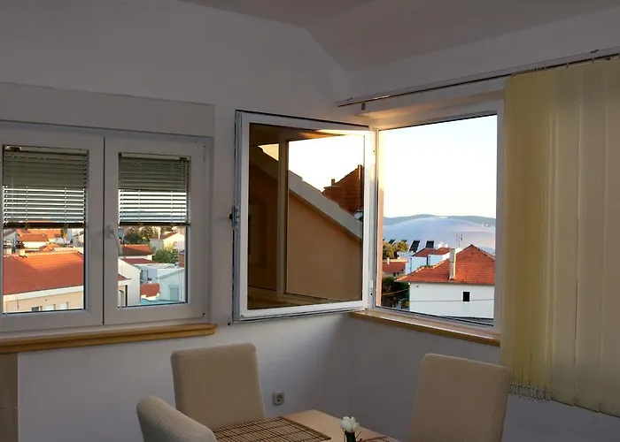 Toni Privlacka 32 زادار